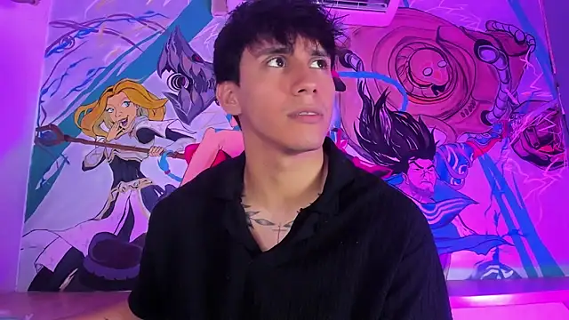 Allex Cano online show from November 2025 12:04:01 PM