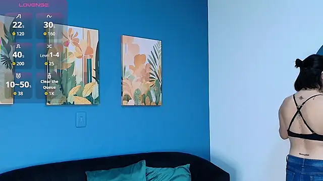 Zamira Taylor online show from October 2025 03:50:02 AM