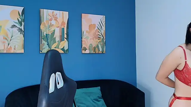 Zamira Taylor online show from November 2025 11:13:01 PM