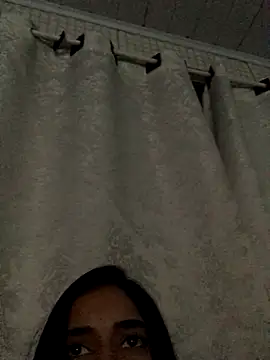 maitegirls online show from November 2025 06:01:01 AM