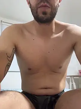 Snapshot of BastianVega chatting on February 2025 04:15:01 AM BastianVega online show from February 2025 04:15:01 AM