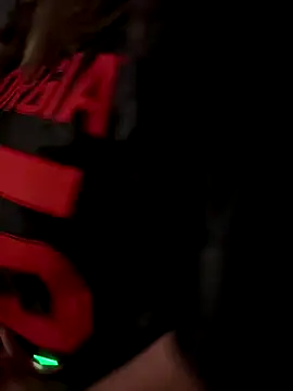 SirensKissss online show from September 2025 01:43:02 PM