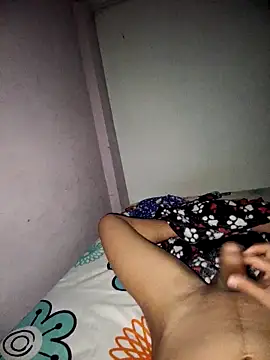 Snapshot of mikytoo chatting on March 2026 05:34:01 AM mikytoo online show from March 2026 05:34:01 AM