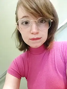 Elise Nyx online show from June 2026 01:25:02 PM