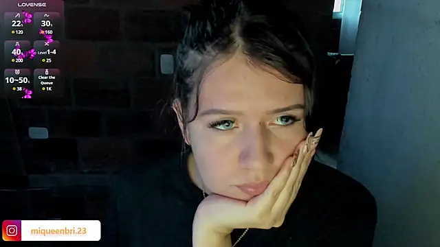 brii69 online show from February 2025 11:01:01 PM