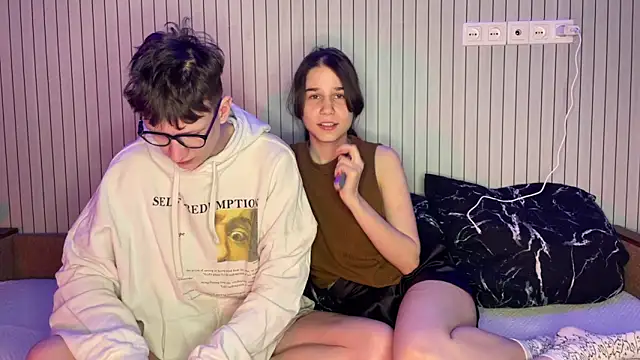 baby lesi online show from February 2026 07:18:01 PM