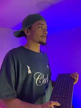 eross chipre  online show from November 2025 12:10:01 AM