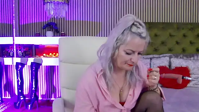 LadyTouch online show from April 2026 09:50:02 PM