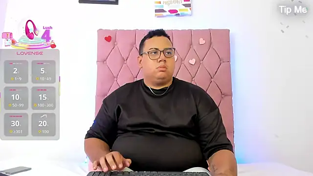 MICHAEL AND SHARON online show from September 2025 10:46:02 PM