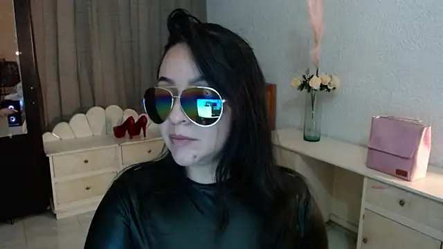 EngelCristaly online show from February 2026 08:02:01 AM