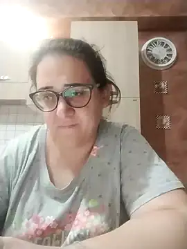 Snapshot of Dolcecurvy chatting on August 2026 09:24:02 PM Dolcecurvy online show from August 2026 09:24:02 PM