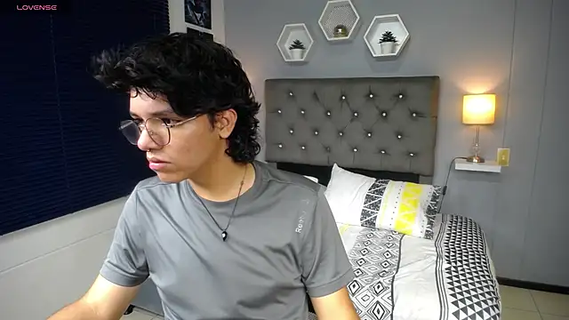 cheryl bohareal online show from February 2025 10:14:02 PM