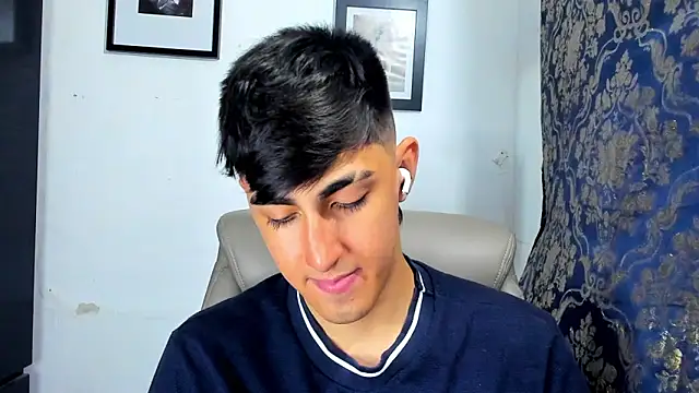 babymaik online show from December 2025 05:38:02 AM