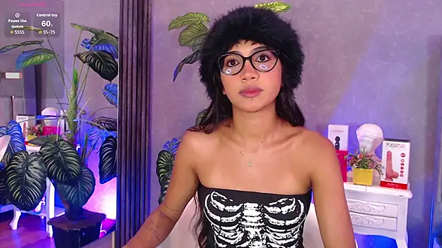 Tyla Ks online show from February 2026 07:39:02 PM