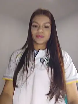 Snapshot of sophia_ramirez12 chatting on June 2026 10:30:01 PM sophia ramirez12 online show from June 2026 10:30:01 PM
