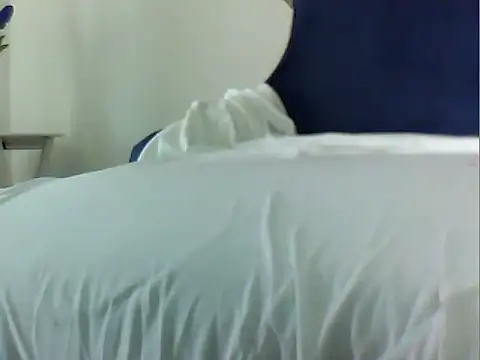 Snapshot of Mthondo-qinile chatting on January 2026 11:01:02 AM Mthondo-qinile online show from January 2026 11:01:02 AM