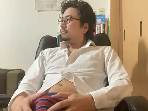 masato1115aa online show from November 2025 01:39:01 AM