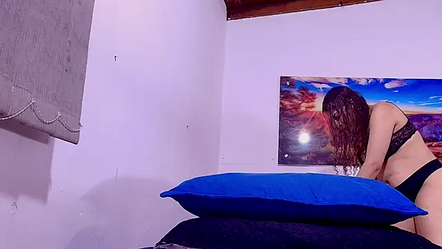 abigail fx online show from September 2025 03:08:01 AM