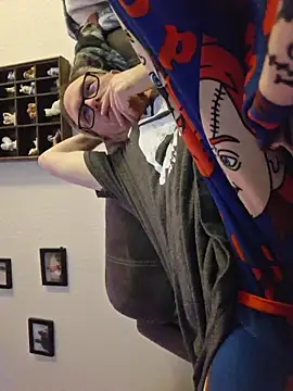 Snapshot of Smallone327 chatting on March 2026 05:11:01 AM Smallone327 online show from March 2026 05:11:01 AM