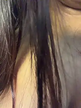 isha sassy online show from February 2026 06:59:02 PM