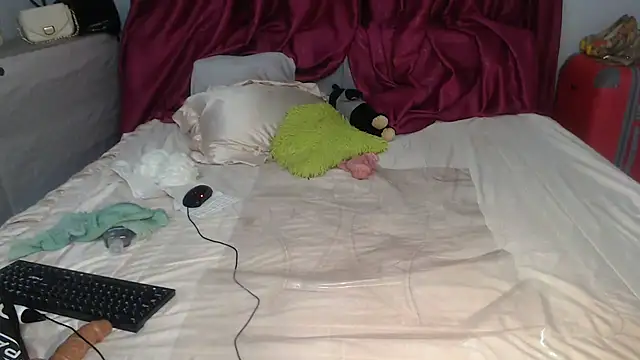 xxTatiannaxx online show from March 2025 02:41:02 AM