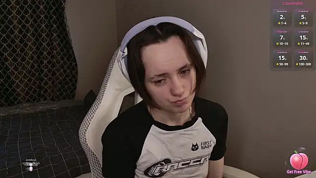 Luna Loveee online show from March 2026 03:56:01 AM