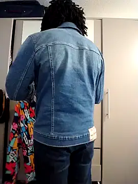 Snapshot of Flexy555 chatting on April 2026 04:40:02 PM Flexy555 online show from April 2026 04:40:02 PM