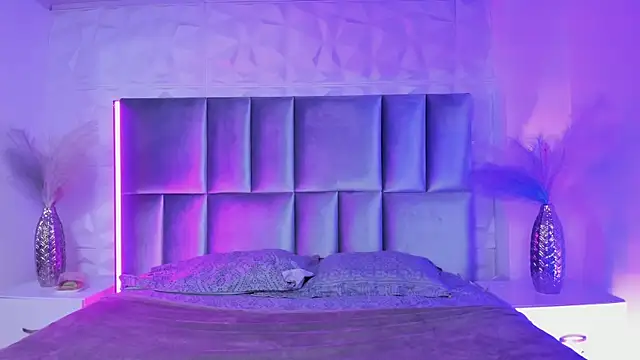 Selene bennet online show from April 2026 03:39:01 AM