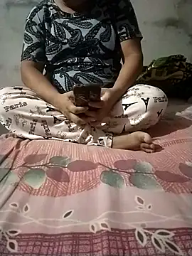 sharnjit299 online show from September 2025 04:39:01 PM