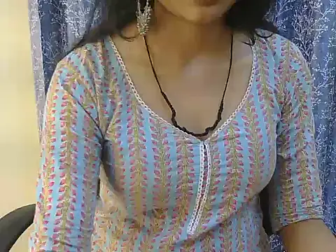 Cute Pihu01 online show from November 2025 04:42:02 PM