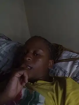 Snapshot of Zuluprincess@xh chatting on January 2026 09:18:01 PM Zuluprincessxh online show from January 2026 09:18:01 PM