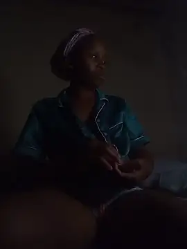 Snapshot of Zuluprincess@xh chatting on January 2026 10:01:01 PM Zuluprincessxh online show from January 2026 10:01:01 PM