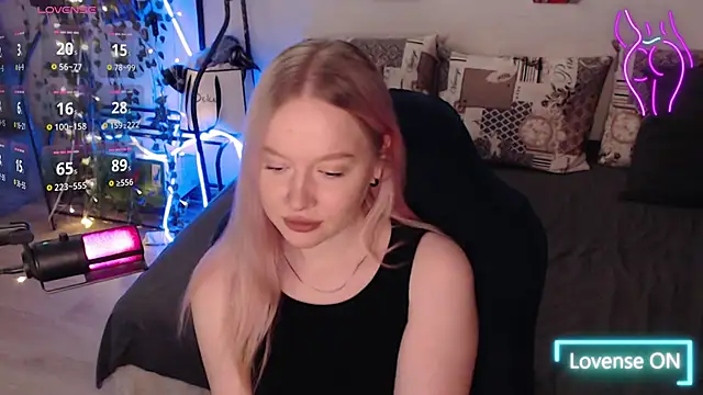 Snapshot of lissallor_ chatting on October 2025 06:16:01 PM lissallor online show from October 2025 06:16:01 PM