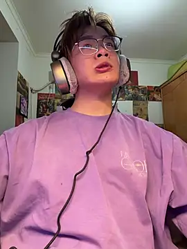 Anson0722 online show from April 2026 12:10:01 PM