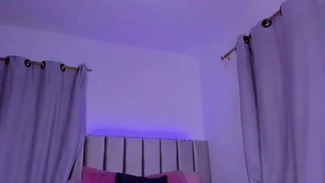 Anaroussew02 online show from November 2025 03:27:01 AM