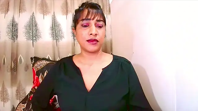 Snapshot of Indian_Erotic69 chatting on June 2026 05:56:01 AM Indian Erotic69 online show from June 2026 05:56:01 AM