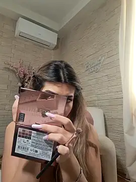 Bella Posh online show from February 2026 07:50:01 AM