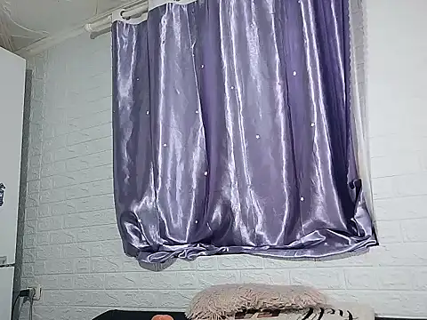 Snapshot of Ramona870 chatting on July 2026 06:50:02 AM Ramona870 online show from July 2026 06:50:02 AM