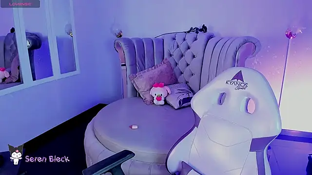 Seren Bleck online show from March 2025 06:24:02 AM