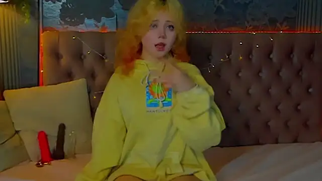 EmilyAngells online show from February 2026 07:02:01 AM