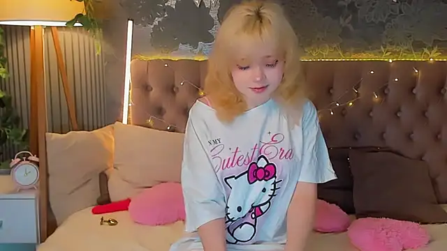 EmilyAngells online show from March 2026 07:00:02 AM