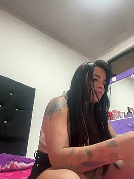 Snapshot of Georgina_Vega chatting on June 2026 06:23:01 AM Georgina Vega online show from June 2026 06:23:01 AM