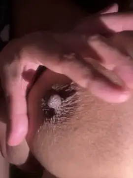 Ritaqueen07 online show from April 2026 07:03:02 PM