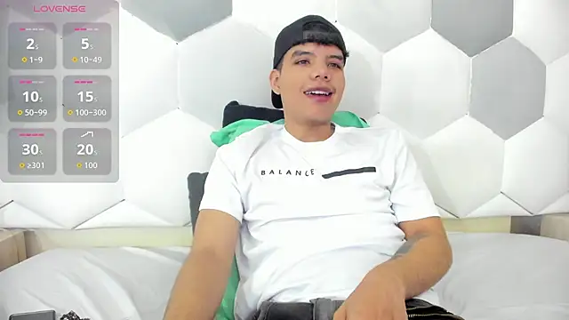 Axel Forte online show from November 2025 01:33:02 PM