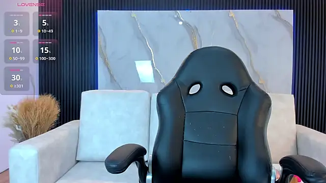 Snapshot of Ivaannaa_ chatting on November 2025 02:51:01 PM Ivaannaa online show from November 2025 02:51:01 PM