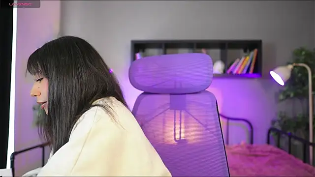 Snapshot of nanii_velvett chatting on October 2025 01:08:01 PM nanii velvett online show from October 2025 01:08:01 PM