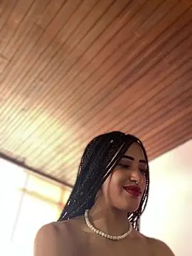 MichelleDiaz Pink online show from February 2025 07:49:02 PM