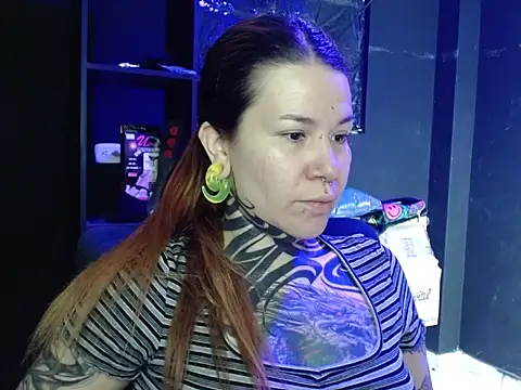 Snapshot of Pandora_9666 chatting on November 2025 04:40:02 PM Pandora 9666 online show from November 2025 04:40:02 PM