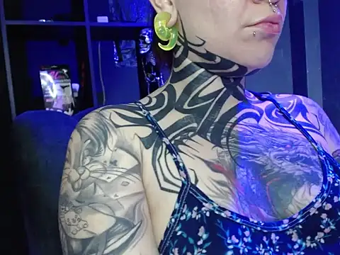 Snapshot of Pandora_9666 chatting on November 2025 01:19:02 AM Pandora 9666 online show from November 2025 01:19:02 AM