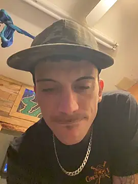 Polaroid White online show from November 2025 06:23:02 AM